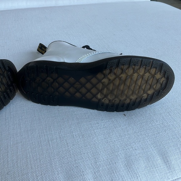 WOMEN'S DR. MARTENS ZAVALA COMBAT BOOTS - Picture 2 of 2